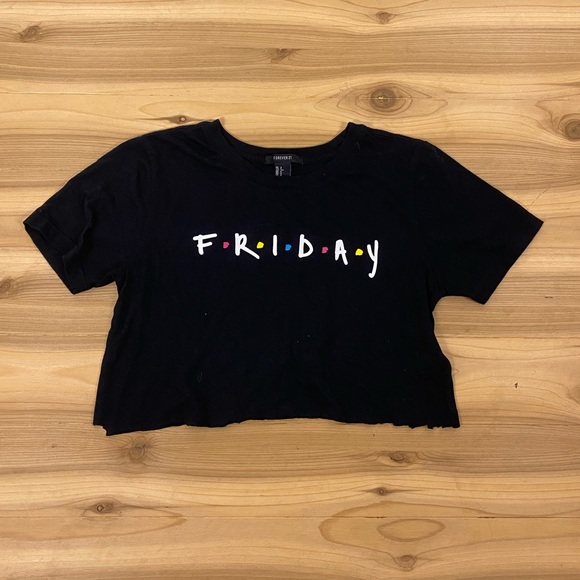 Forever 21 Tops - Forever21 friends friday graphic tee shirt cropped